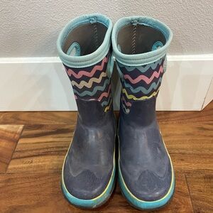 Bogs Kids Insulated & Waterproof Chevron Rain Snow Boots - Blue, Pink, Yellow